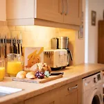 3 Bed In Oc-ld181 Грасмир