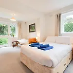 Дом отдыха 3 Bed In Oc-ld181 *